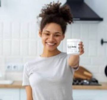 Before-and-after customer review highlighting Ikaria Lean Belly Juice benefits